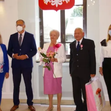 Złoci Małżonkowie uhonorowani medalami