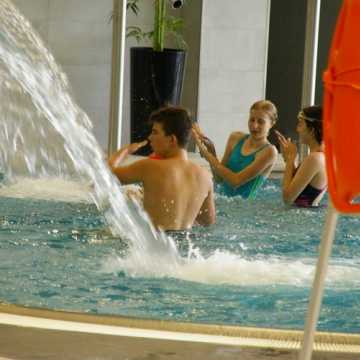 Mieszkańcy Radomska korzystają już z nowego basenu. Tak wygląda wnętrze „Aquary”
