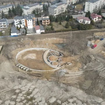 Jak postępują prace przy Gliniankach w Radomsku?