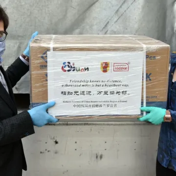 Maseczki z Syczuanu dla Łódzkiego