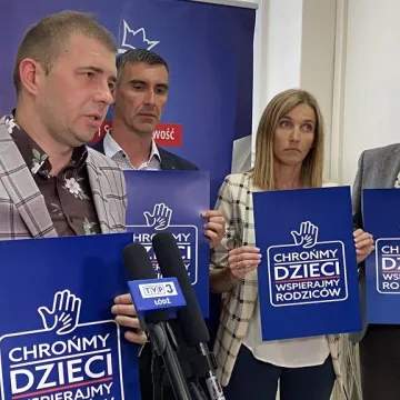 PiS: Trzeba ustrzec dzieci i młodzież przed seks-edukatorami. Ruszyła zbiórka podpisów