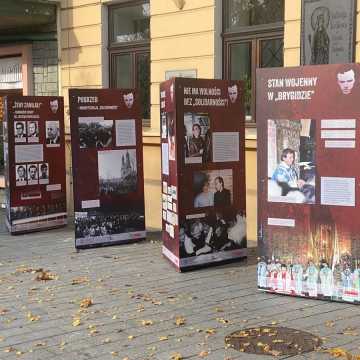 Nowa, plenerowa wystawa już dostępna przed Muzeum Regionalnym w Radomsku