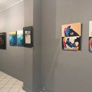 Wernisaż Ogólnopolskiego Biennale Malarstwa i Grafiki w MDK