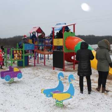 Budżet Obywatelski: Boiska, plac zabaw i tężnia zostały oficjalnie otwarte
