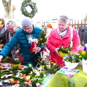 Wielkanocny kiermasz w Szczepocicach