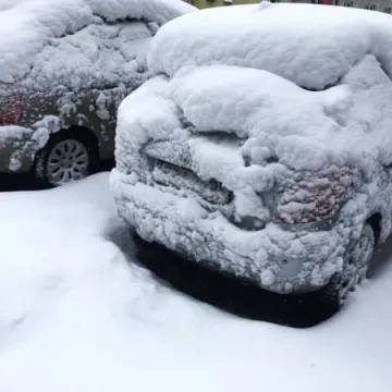 Zima powróciła. Miasto bez prądu i wody 