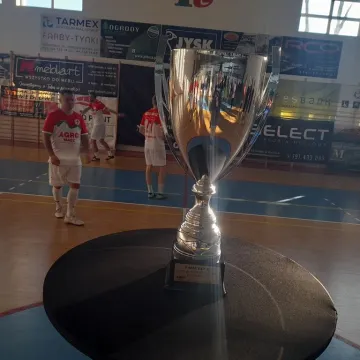 Puchar Niezdobywców Pucharów. Charytatywnie dla Filipka