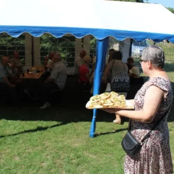 Piknik integracyjny dzieci i seniorów RUTW SAN