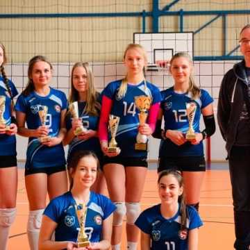 Siatkarki GKS Kamieńsk wygrały Amatorską Ligę Piłki Siatkowej