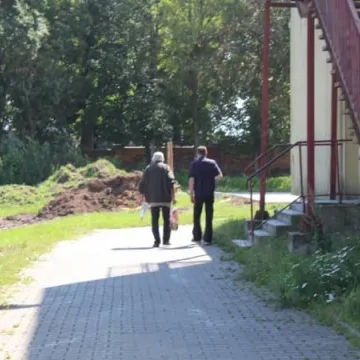 Szkoła domem dla bezdomnych