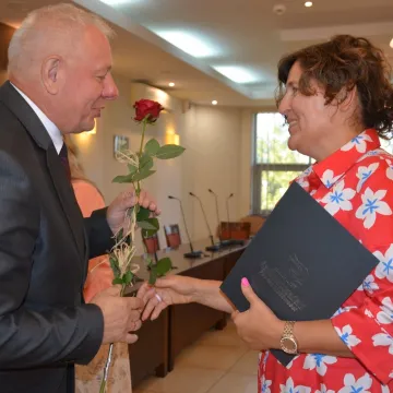 Nowi nauczyciele mianowani w powiatowych szkołach