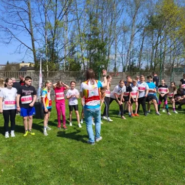 Bieg Charytatywny ulicami Radomska. Cel? Pomoc dla Pauliny