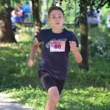 W Przedborzu przebiegli „dychę”