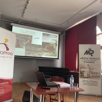 [WIDEO] Poszukiwania szczątków kapitana Stanisława Sojczyńskiego-Warszyca. Wykład dr Krzysztofa Latochy w Muzeum Regionalnym w Radomsku