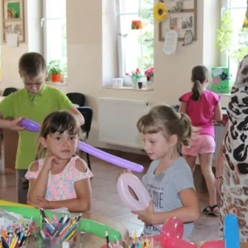 Piknik integracyjny dzieci i seniorów RUTW SAN