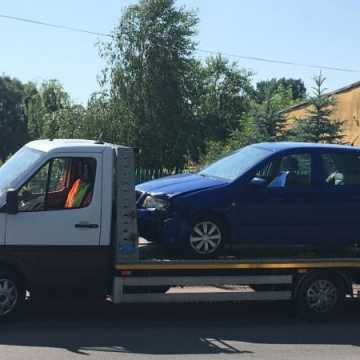 Wypadek na ul. Przedborskiej. Ciężarna kobieta przewieziona do szpitala