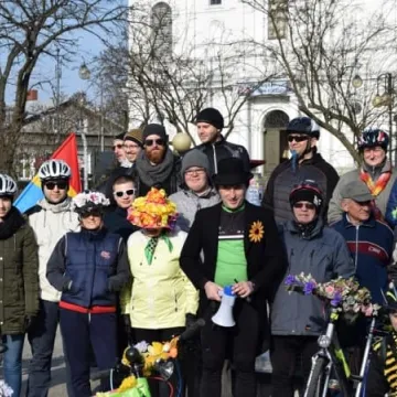 Rowerowo.pl powitało wiosnę na rowerach