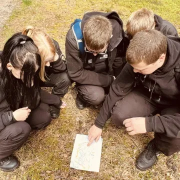 Manewry klas mundurowych ZSP 1 w Radomsku