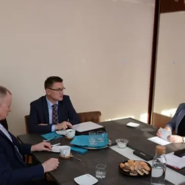 Rozmawiali o edukacji, drogach i turystyce