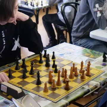 V runda szachowego turnieju w MDK