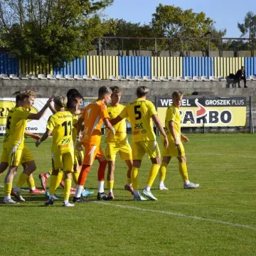 Wygrana lidera tabeli. RKS Radomsko pewnie pokonał Stal Niewiadów