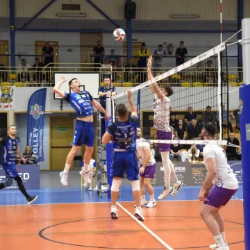 Pewne zwycięstwo i awans. METPRIM Volley Radomsko zagra w finale o II ligę!