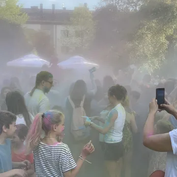 Magia kolorów, czyli Holi Day 2024 w Radomsku