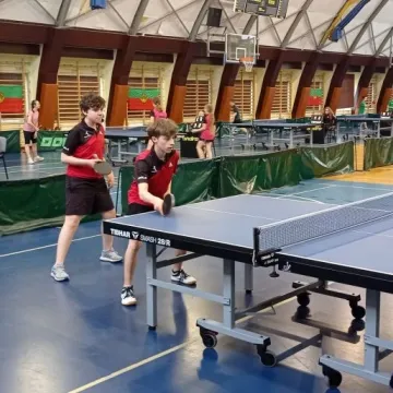 Tenisiści Valentyn i Janocha z brązowymi medalami mistrzostw LZS