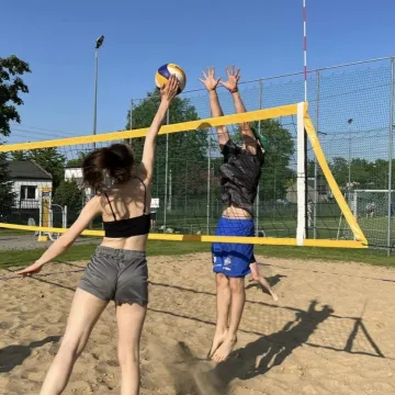 Turniej mixtów na Orliku