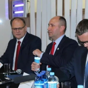 Debata kandydatów na prezydenta miasta