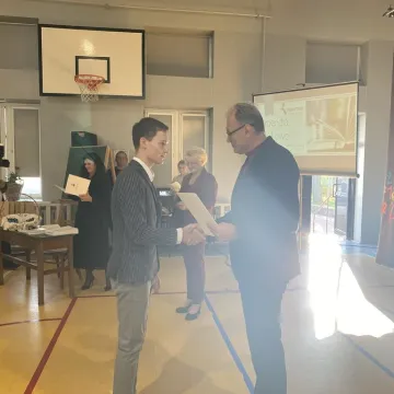 Najlepsi z najlepszych. Uczniowie  nagrodzeni stypendiami prezydenta