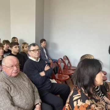 [WIDEO] Poszukiwania szczątków kapitana Stanisława Sojczyńskiego-Warszyca. Wykład dr Krzysztofa Latochy w Muzeum Regionalnym w Radomsku