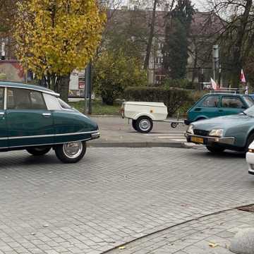 Parada zabytkowych pojazdów w Radomsku – święto miłośników klasycznej motoryzacji