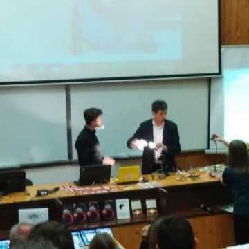Uczeń I LO wyróżniony w konkursie „Fizyka a Ekologia”