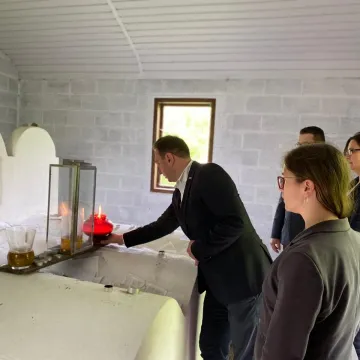 Oddali hołd zamordowanym Żydom z Przedborza