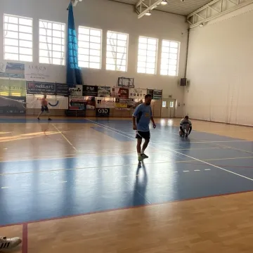 Grają i pomagają. VI Puchar Niezdobywców Pucharów dla Amelki