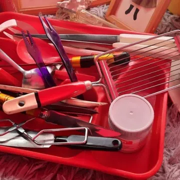 Udany kiermasz „przydasiów”