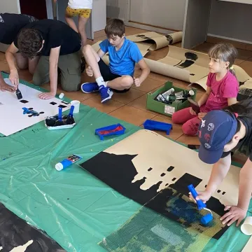 Radomszczańskie pejzaże oczami dzieci. Warsztaty prof. Wiatra w Muzeum w Radomsku