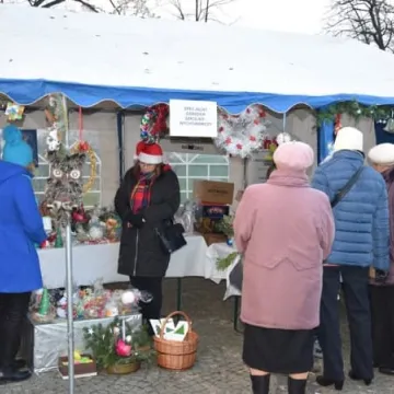 Miejska wigilia na placu 3 Maja