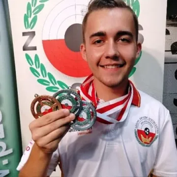 Zawodnicy z „10-tki” Radomsko medalistami Mistrzostw Polski