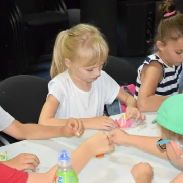 O pracowitych pszczołach w MDK