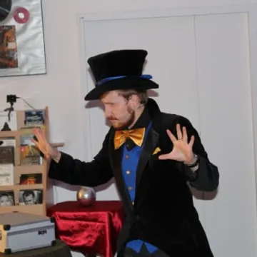 Czary w bibliotece - Alkladiass zadziwił publiczność