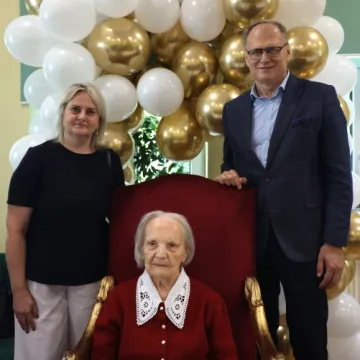 Wyjątkowy jubileusz w DPS. Pani Janina skończyła 100 lat