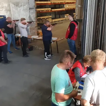 Kolejne sukcesy pistoleciarzy z OKSS „10-tka”