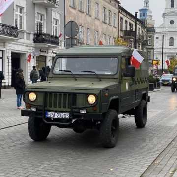 Parada zabytkowych pojazdów w Radomsku – święto miłośników klasycznej motoryzacji