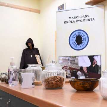 Piotrków Tryb.: Muzeum Marcepanów zaprasza do nowej siedziby