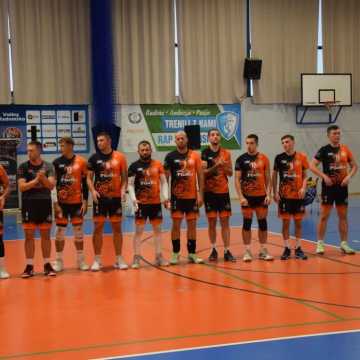 METPRIM Volley Radomsko odprawił debiutanta ze Skierniewic