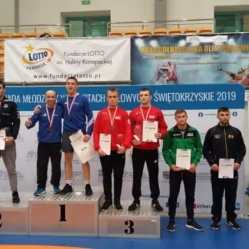 Historyczny sukces. Zapaśnicy ZKS Radomsko na podium Mistrzostw Polski