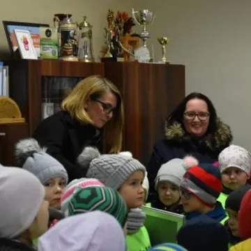 Przedszkolaki z wizytą u Burmistrza Kamieńska