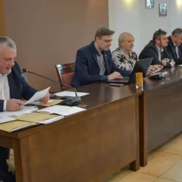 Radni  powiatu debatowali na komisjach